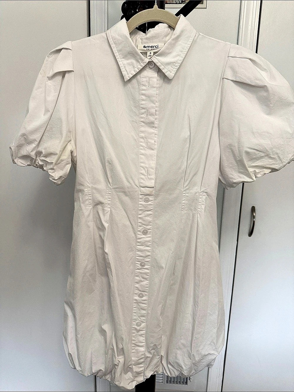 &merci Pleated Bubble Hem Button Down Dress & White